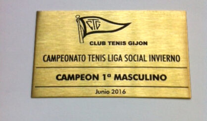 PLACA-TROFEOS-CLUB-TENIS-GIJON